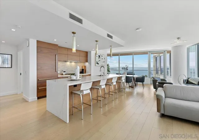 Listing Photo 1 - Condo for sale in Pacific Gate by Bosa located at 888 W E St, San Diego, CA 92101 - Unit #1001