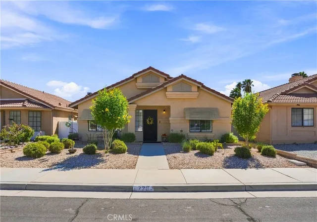 Photo 1 of Single family home for sale at 720 Via Casitas, Hemet, CA 92545 | MLS# IV26193634 | Listing updated on 2026-10-06