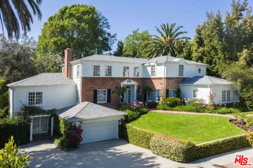 Photo 1 of Mansion for sale at 160 Bronwood Ave, Los Angeles, CA 90049 | MLS# 26985357 | Listing updated on 2026-10-15