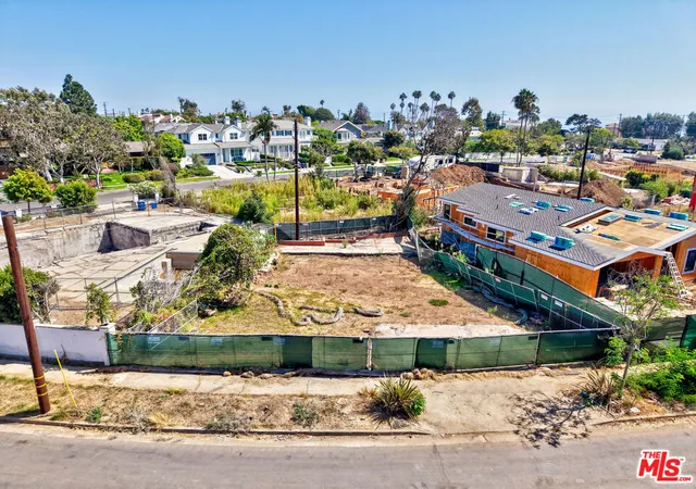 Photo 1 of Land for sale at 550 Muskingum Pl, Pacific Palisades, CA 90272 | MLS# 26936569 | Listing updated on 2026-09-28