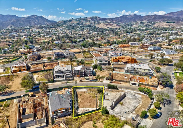 Photo 3 of Land for sale at 550 Muskingum Pl, Pacific Palisades, CA 90272 | MLS# 26936569 | Listing updated on 2026-09-28