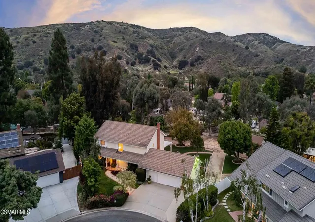 Photo 3 of Single family home for sale at 351 Buckboard Cir, Simi Valley, CA 93065 | MLS# 226004278 | Listing updated on 2026-10-06