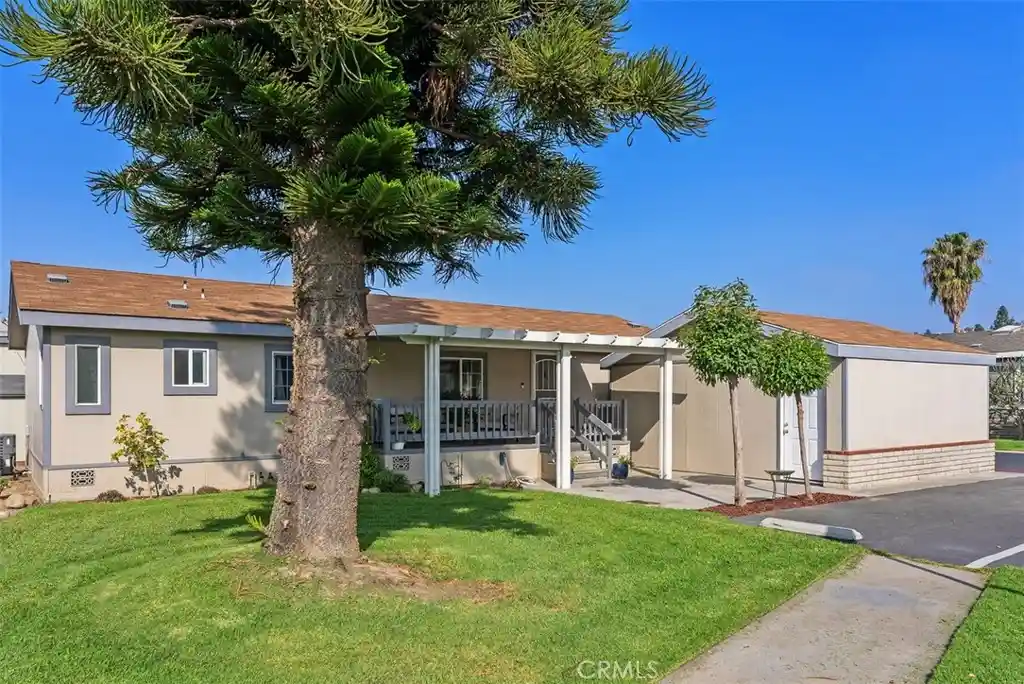 Photo 1 of Manufactured home for sale at 5815 E La Palma Ave #302, Anaheim, CA 92807 | MLS# SW26196705 | Listing updated on 2026-10-25
