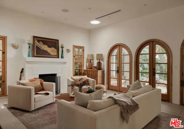 Photo 3 of Single family home for sale at 918 N La Jolla Ave, West Hollywood, CA 90046 | MLS# 26985165 | Listing updated on 2026-09-16