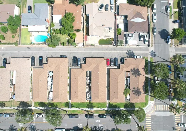 Photo 3 of Multi family home for sale at 161 W 167 175 Guinida Ln, Anaheim, CA 92805 | MLS# OC26196825 | Listing updated on 2026-09-11