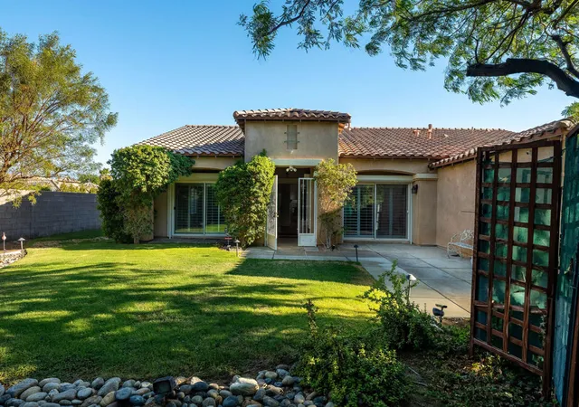 Photo 1 of Single family home for sale at 992 Mira Grande, Palm Springs, CA 92262 | MLS# 219152443DA | Listing updated on 2026-10-02