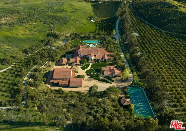 Photo 1 of Mansion for sale at 6914 Solano Verde Dr, Somis, CA 93066 | MLS# 26985589 | Listing updated on 2026-09-21