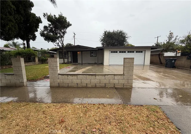 Photo 1 of Sale Pending at 1251 Kilson Dr, Santa Ana, CA 92707 | MLS# CV26186718 | Listing updated on 2026-09-17