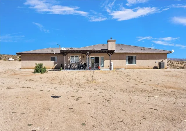 Photo 2 of Single family home for sale at 25575 Rancho, Apple Valley, CA 92308 | MLS# HD26196763 | Listing updated on 2026-09-22