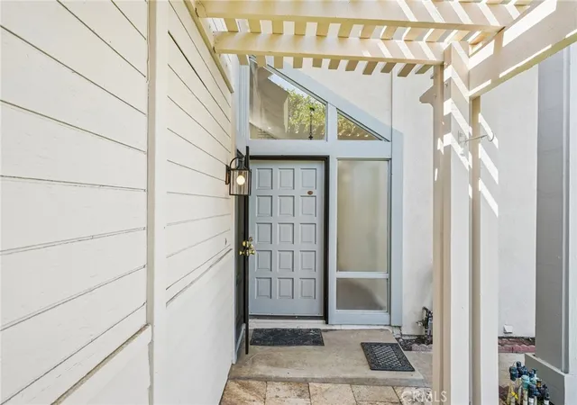 Photo 2 of Sale Pending at 2766 Loyola, Riverside, CA 92503 | MLS# IV26196684 | Listing updated on 2026-10-12