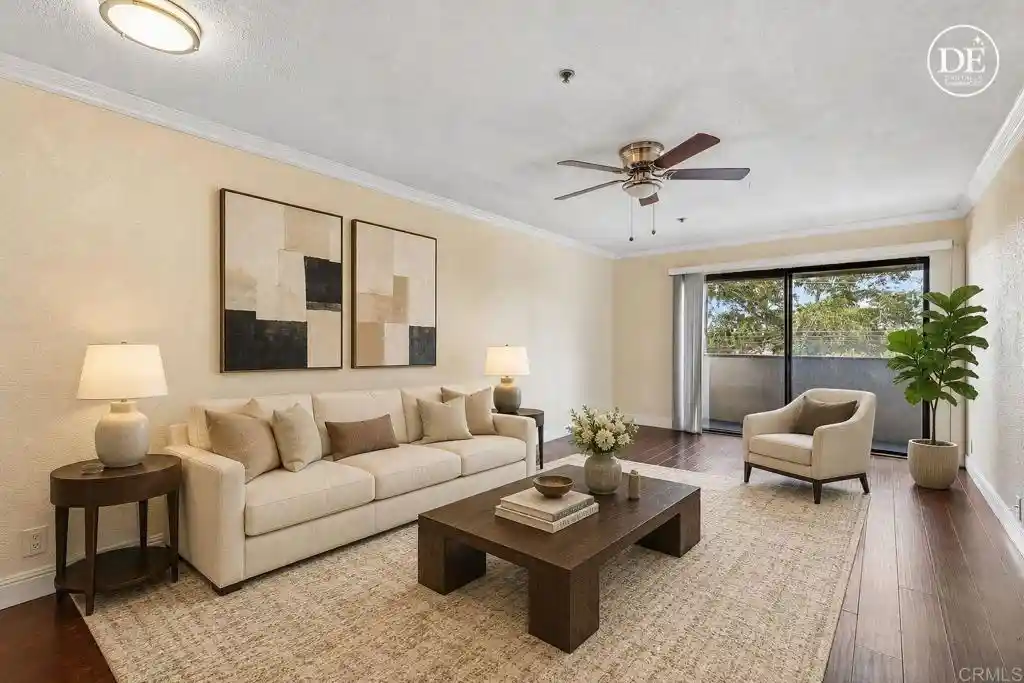 Listing Photo 1 - Condo for sale in 4041 Oakcrest Dr located at 4041 Oakcrest Dr, San Diego, CA 92105 - Unit #303