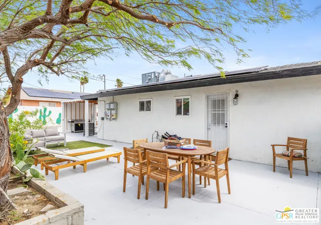 Photo 3 of Sale Pending at 394 W Bon Air Dr, Palm Springs, CA 92262 | MLS# 26985609PS | Listing updated on 2026-10-02