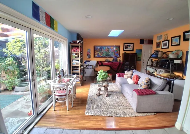Photo 1 of Townhouse for sale at 7552 Corbin Ave #4, Reseda, CA 91335 | MLS# DW26197028 | Listing updated on 2026-10-11