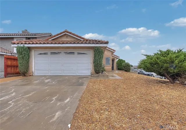 Photo 1 of Single family home for sale at 14320 Gateside Ct, Victorville, CA 92394 | MLS# CV26197013 | Listing updated on 2026-09-17