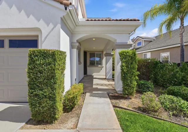 Photo 3 of Single family home for sale at 42190 Faber Ct, Temecula, CA 92592 | MLS# NDP2608433 | Listing updated on 2026-10-03