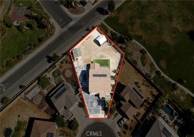 Photo 4 of Single family home for sale at 1304 Desert Rose Ct, San Jacinto, CA 92582 | MLS# DW26197145 | Listing updated on 2026-09-27