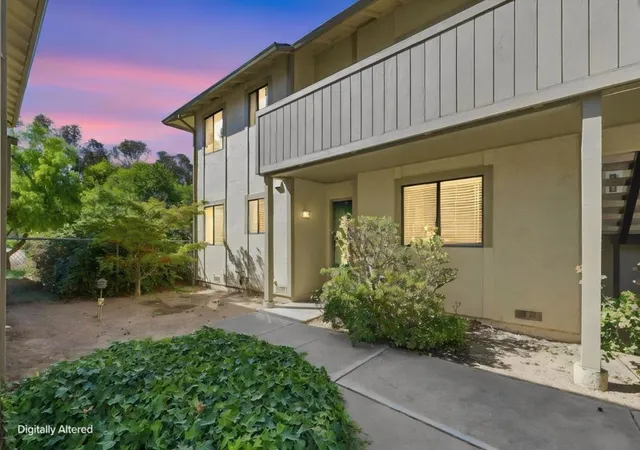 Photo 3 of Condo for sale at 1081 N Abbott Ave, Milpitas, CA 95035 | MLS# ML82057107 | Listing updated on 2026-10-07