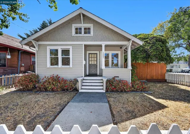 Photo 1 of Sale Pending at 1002 Warren St, Martinez, CA 94553 | MLS# 41147550 | Listing updated on 2026-09-15