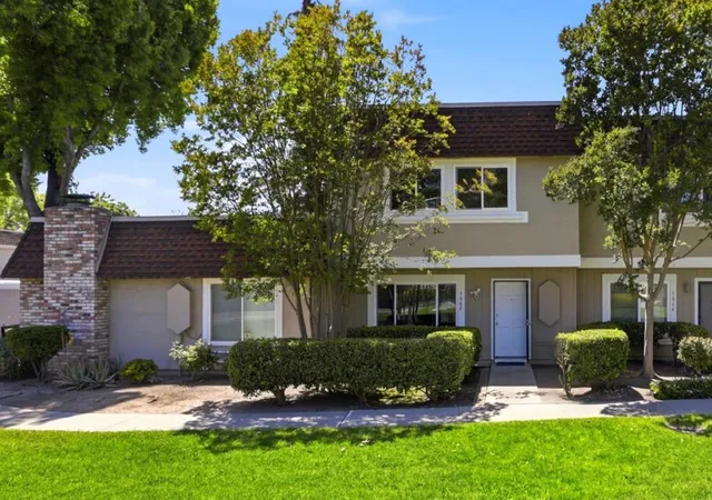 Photo 2 of Townhouse for sale at 3062 Ironside Ct, San Jose, CA 95132 | MLS# ML82060210 | Listing updated on 2026-10-11