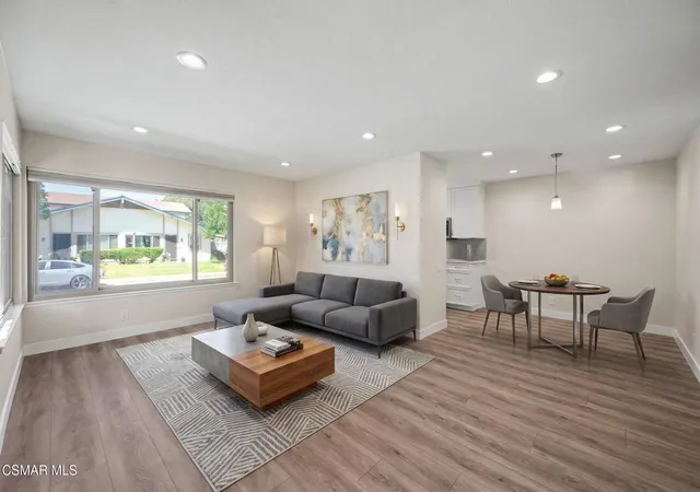 Photo 3 of Condo for sale at 1694 Tiburon Ct, Thousand Oaks, CA 91362 | MLS# 226004291 | Listing updated on 2026-10-01