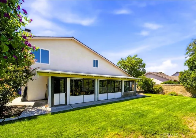 Photo 2 of Sale Pending at 25164 Avenida Rotella, Valencia, CA 91355 | MLS# SR26192541 | Listing updated on 2026-10-09