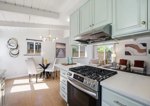 Photo 2 of Single family home for sale at 537 Mayellen Ave, San Jose, CA 95126 | MLS# ML82060500 | Listing updated on 2026-10-07