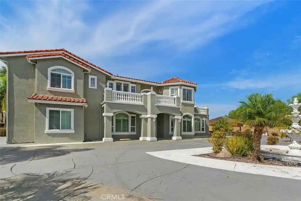 Photo 1 of Single family home for sale at 27355 Stonehenge, Hemet, CA 92544 | MLS# OC26193359 | Listing updated on 2026-10-13
