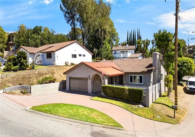 Photo 2 of Single family home for sale at 800 N Arroyo, Fullerton, CA 92833 | MLS# PW26197313 | Listing updated on 2026-09-20
