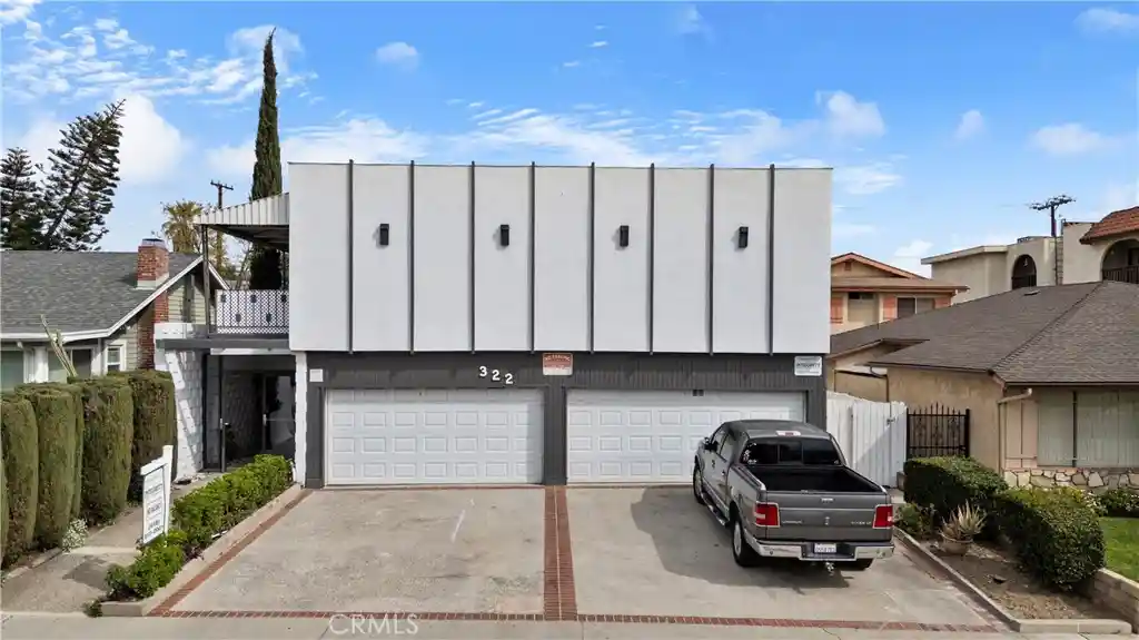 Photo 1 of Sale Pending at 322 N Isabel, Glendale, CA 91206 | MLS# BB26197358 | Listing updated on 2026-10-27