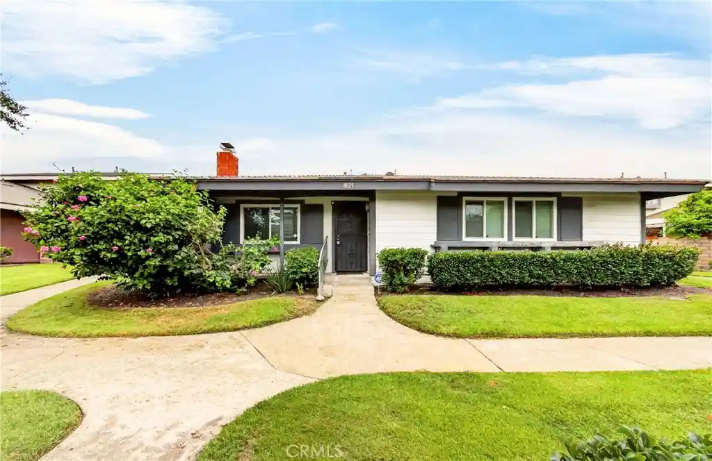 Condo for sale at 8129 Woodland Dr #69, Buena Park, CA 90620 | MLS# PW26197335