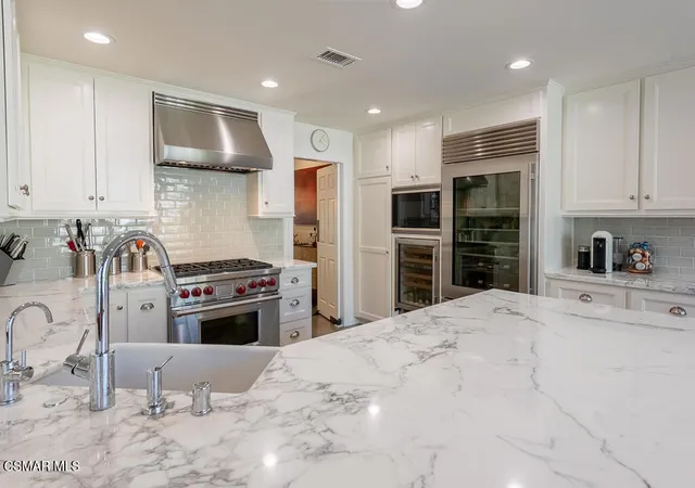 Photo 3 of Townhouse for sale at 2491 Swanfield Ct, Thousand Oaks, CA 91361 | MLS# 226004298 | Listing updated on 2026-10-02
