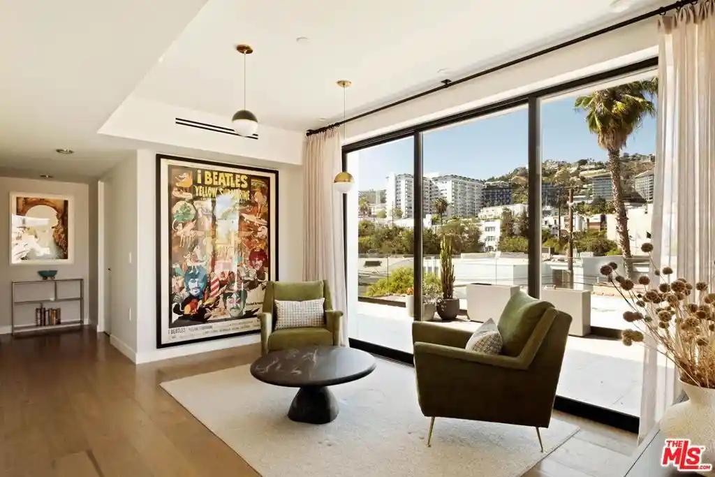 Photo 1 of Condo for sale at 1017 N Croft #PH01, Los Angeles, CA 90069 | MLS# 26985849 | Listing updated on 2026-10-20