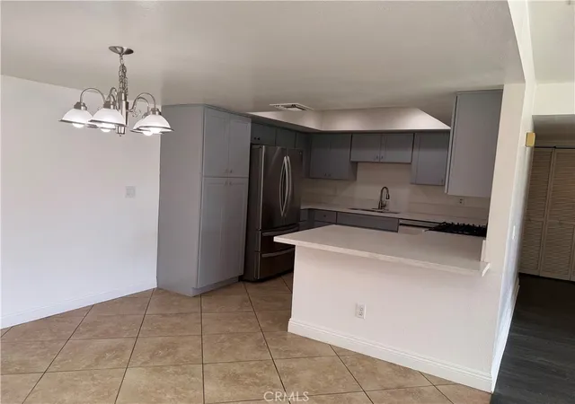 Listing Photo 3 - Condo for sale in building located at 25644 Sharp Dr, Hemet, CA 92544 - Unit #E