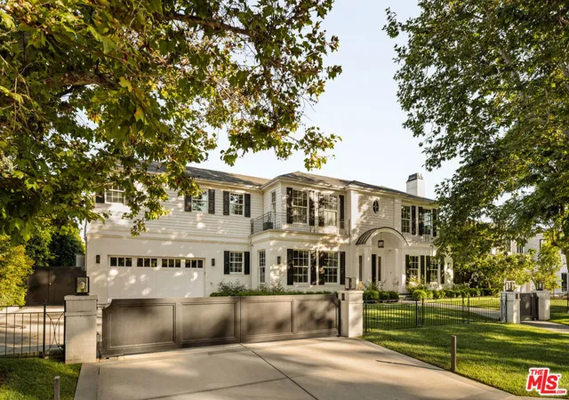 Photo 3 of Mansion for sale at 1232 Corsica Dr, Pacific Palisades, CA 90272 | MLS# 26921213 | Listing updated on 2026-09-17