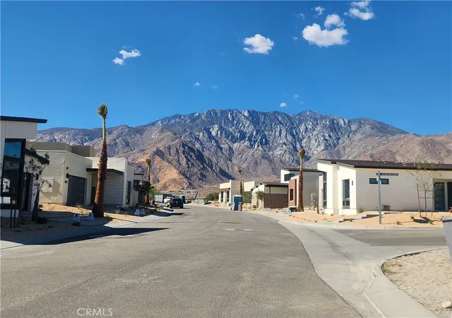 Photo 3 of Single family home for sale at 4532 Thunderbird Way, Palm Springs, CA 92262 | MLS# OC26197343 | Listing updated on 2026-10-09