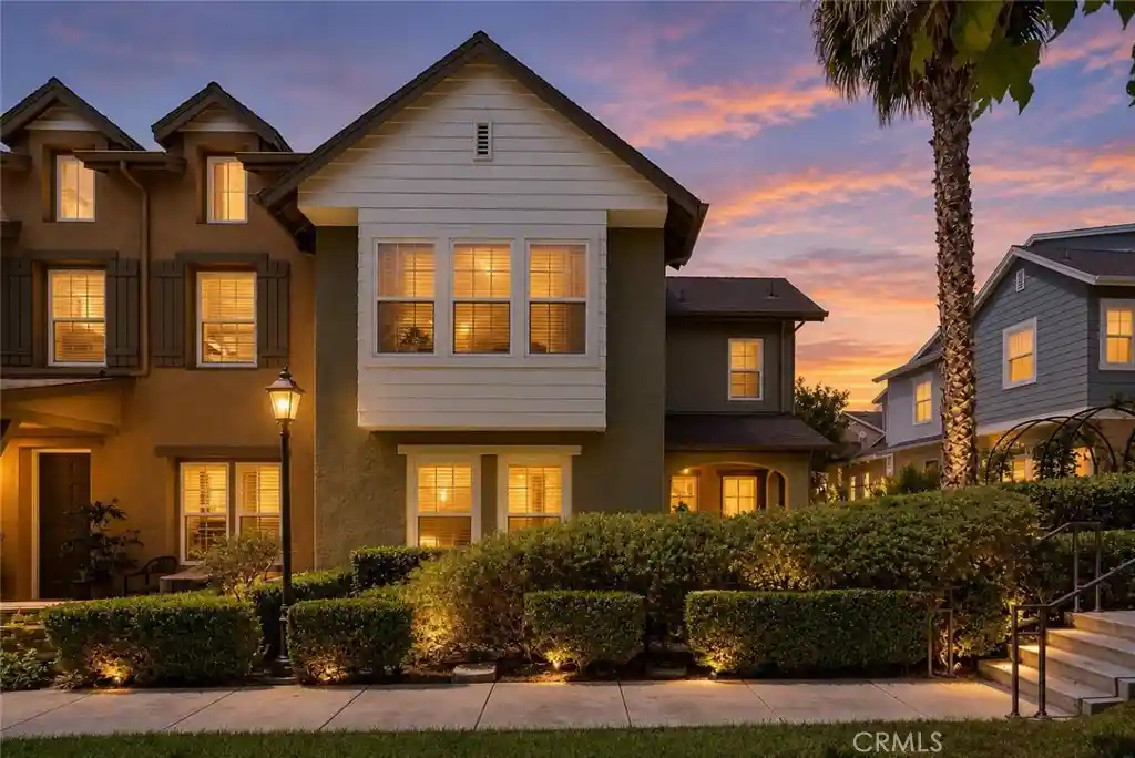 Condo for sale at 20 Orange Blossom Cir, Ladera Ranch, CA 92694 | MLS# CV26197329