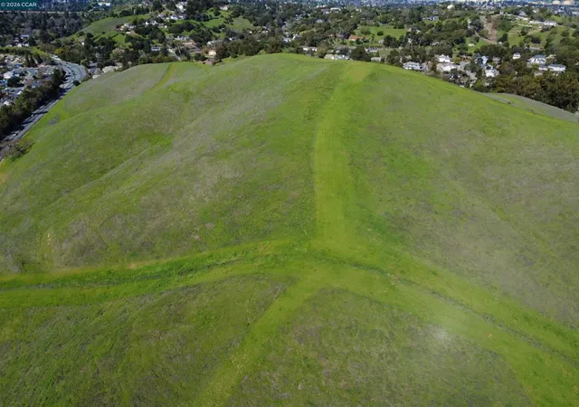 Photo 1 of Land for sale at Vine Hl Way, Martinez, CA 94553 | MLS# 41147598 | Listing updated on 2026-09-28