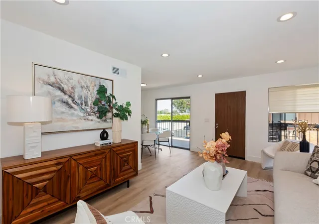 Listing Photo 2 - Condo for sale in building located at 1409 Forest Gln Dr, Hacienda Heights, CA 91745 - Unit #133