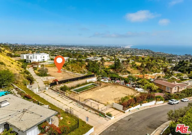 Photo 4 of Land for sale at 1026 Enchanted Way, Pacific Palisades, CA 90272 | MLS# 26985521 | Listing updated on 2026-09-17