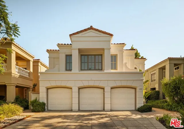 Photo 1 of Single family home for sale at 23216 Park Corniche, Calabasas, CA 91302 | MLS# 26985055 | Listing updated on 2026-10-09