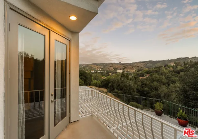 Photo 3 of Single family home for sale at 23216 Park Corniche, Calabasas, CA 91302 | MLS# 26985055 | Listing updated on 2026-10-09