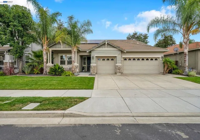 Photo 1 of Single family home for sale at 173 Pescara Blvd, Brentwood, CA 94513 | MLS# 41147603 | Listing updated on 2026-09-16