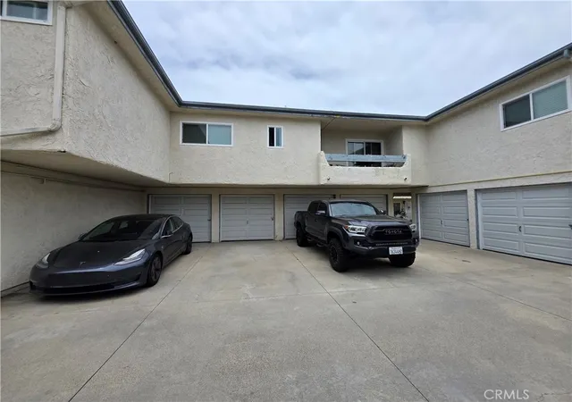 Photo 3 of House for sale at 16702 Blanton Ln, Huntington Beach, CA 92649 | MLS# RS26190467 | Listing updated on 2026-10-06