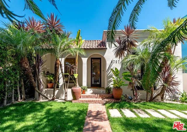 Photo 1 of Sale Pending at 8727 Bonner Dr, West Hollywood, CA 90048 | MLS# 26986121 | Listing updated on 2026-10-02