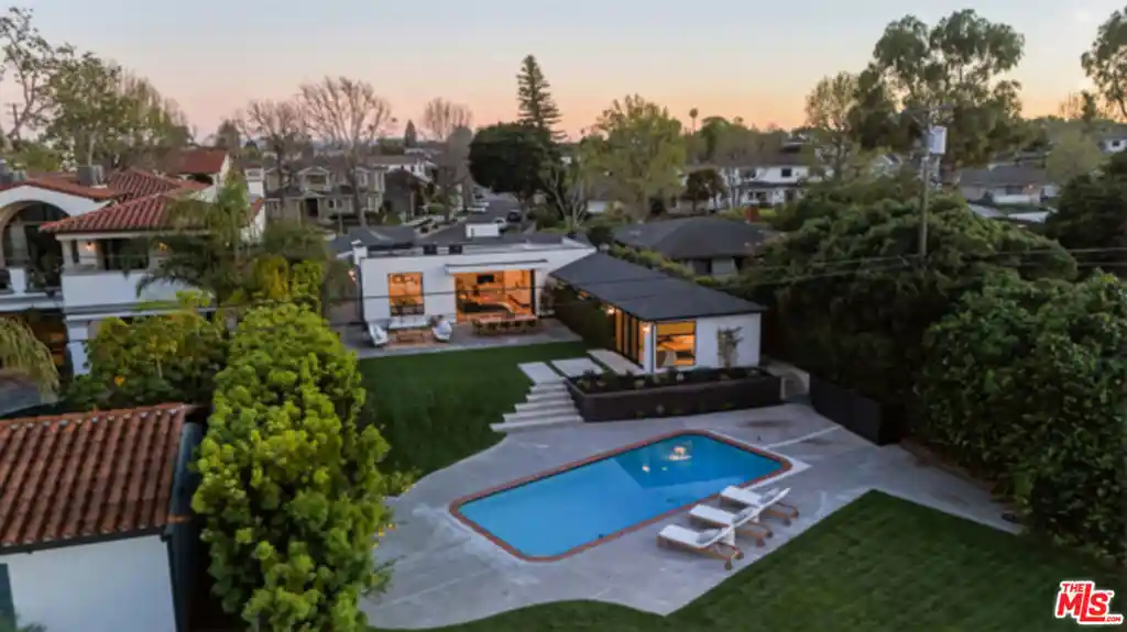Photo 1 of Single family home for sale at 6321 Riggs Pl, Los Angeles, CA 90045 | MLS# 26986029 | Listing updated on 2026-10-22