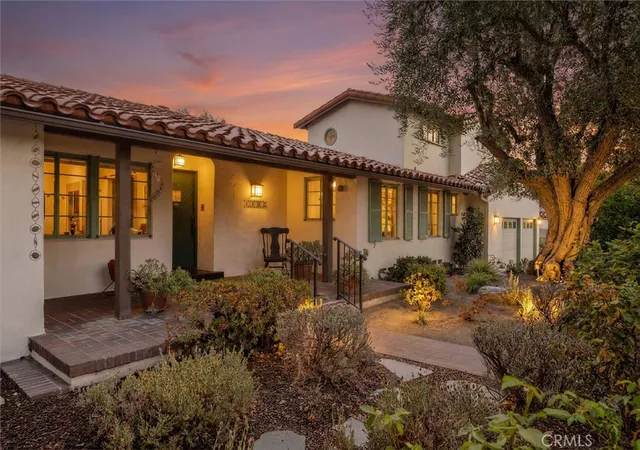 Photo 2 of Single family home for sale at 1190 Berkeley Ave, Claremont, CA 91711 | MLS# CV26190720 | Listing updated on 2026-09-30