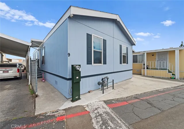 Photo 4 of Manufactured home for sale at 1700 S Glendora Ave #9, Glendora, CA 91740 | MLS# SW26197427 | Listing updated on 2026-09-13