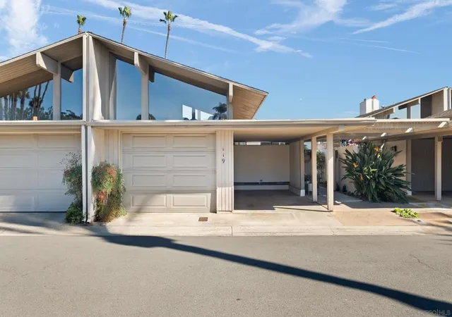 Photo 2 of Sale Pending at 119 Via Coronado, Rancho Santa Fe, CA 92091 | MLS# 260022103SD | Listing updated on 2026-09-20