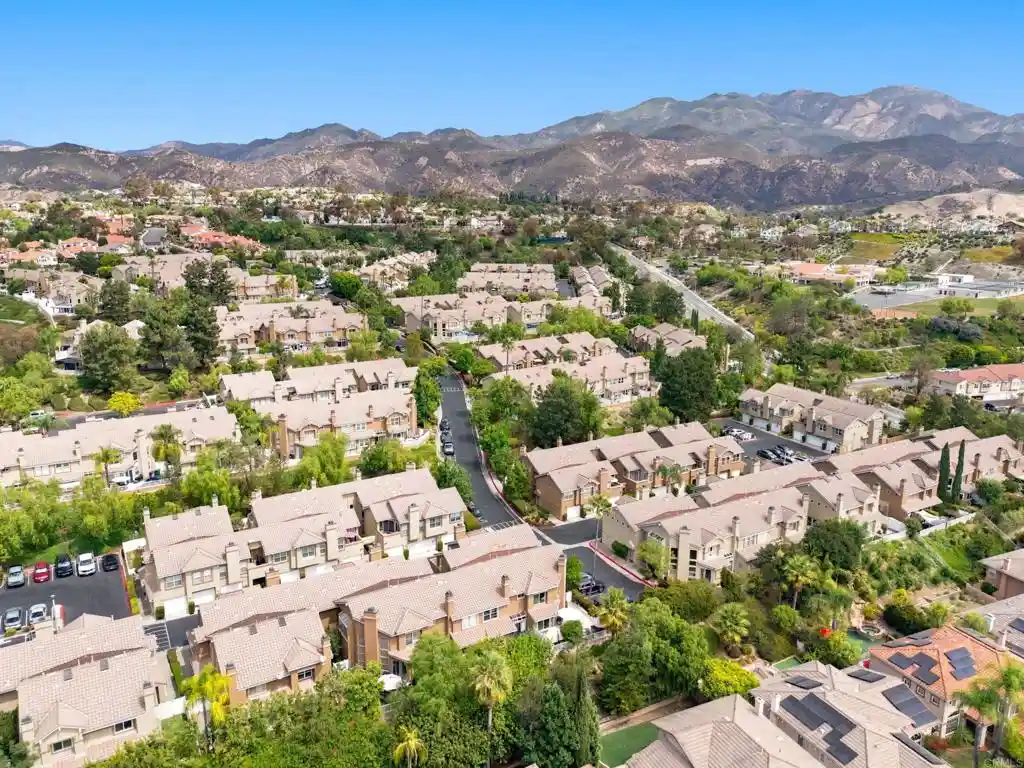 Listing Photo 39 - Condo for sale in 28362 Pueblo Dr located at 28362 Pueblo Dr, Lake Forest, CA 92679 - Unit 28362 Pueblo Dr