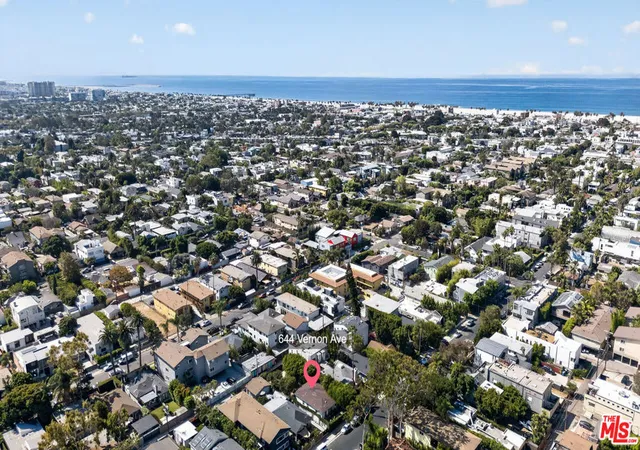 Photo 1 of Multi family home for sale at 644 Vernon Ave #644/646, Venice, CA 90291 | MLS# 26986047 | Listing updated on 2026-09-17